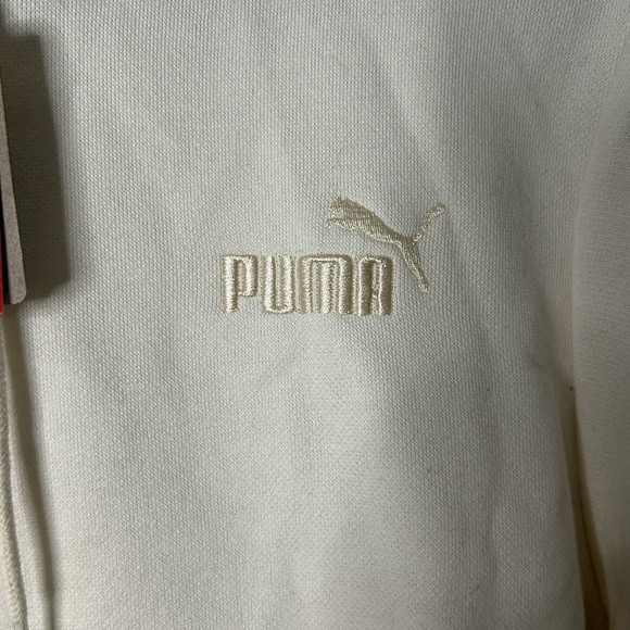 NWT PUMA HOODIE WOMENS LUSCIOUS CREAM KANGAROO POCKET EMBROIDERED LOGO - Picture 2 of 6